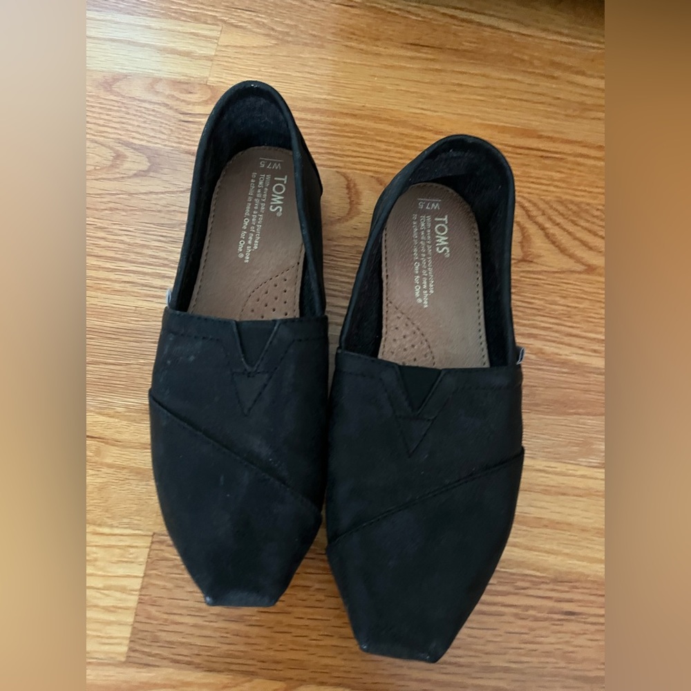 Toms 7.5 black